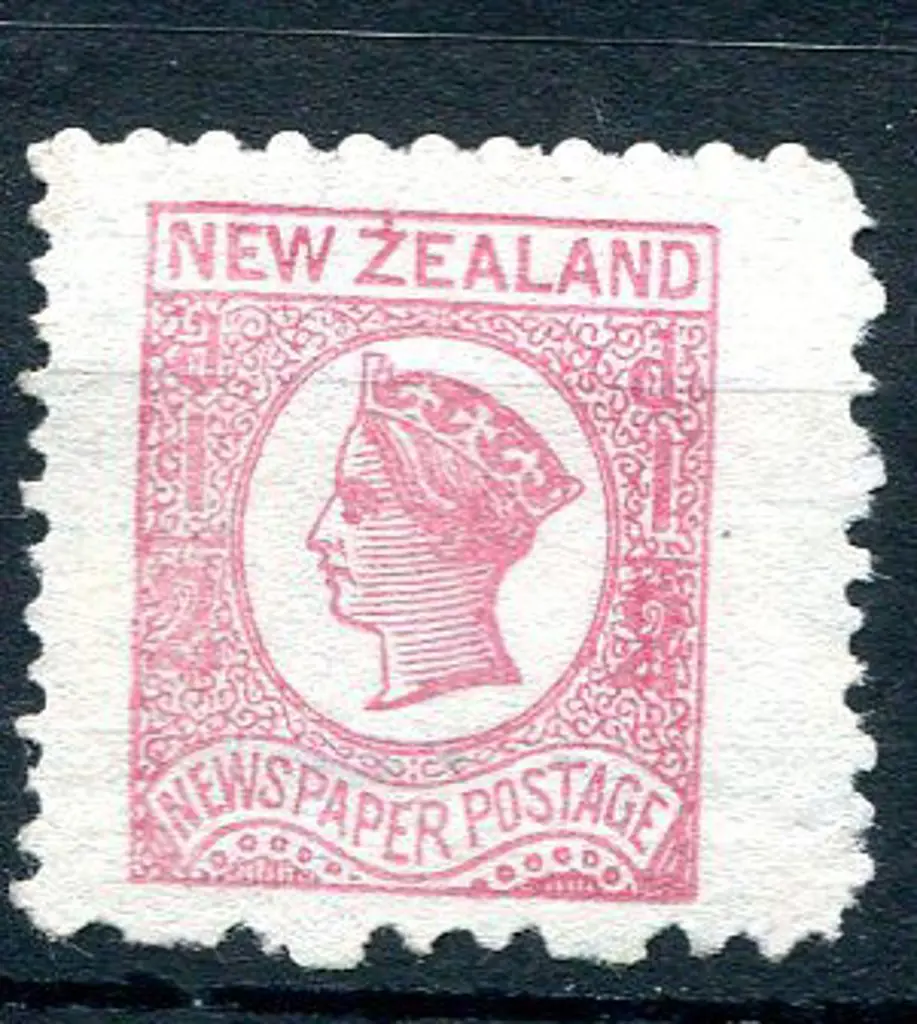 New Zealand 1882 ½d Newspaper stamp perf. 10x12½ ... Image 1++
