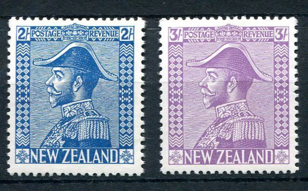 New Zealand 1927 2/- & 3/- Admirals on Cowan ... Image 1++
