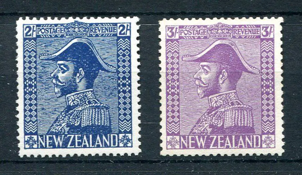 New Zealand 1927 2/- & 3/- Admirals on Jones ... Image 1++