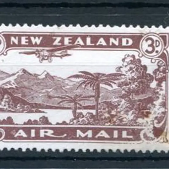 New Zealand 1931 3d Airmail perf. 14x15 (SG 548a) ...