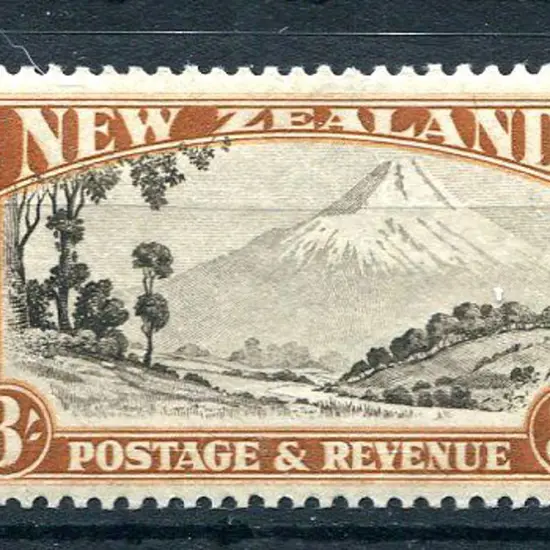 New Zealand 1935/36 3/- Mt Egmont, perf. 13½x14 ...