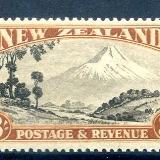 New Zealand 1935/36 3/- Mt Egmont, single wmk ...