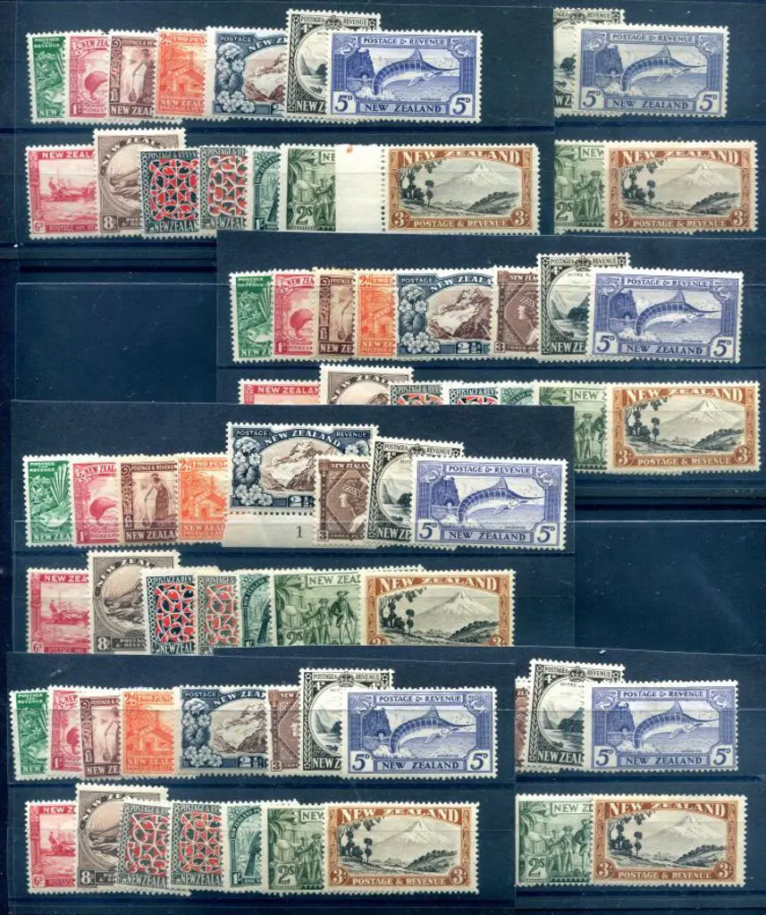 New Zealand 1936/42 Pictorial defins set to 3/- x ... Image 1++