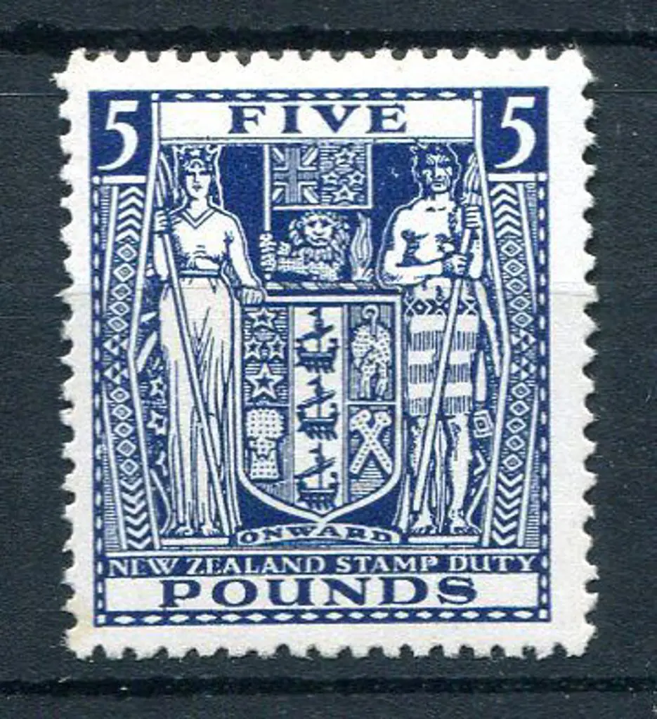 New Zealand 1940/58 £5 indigo-blue with wmk ... Image 1++