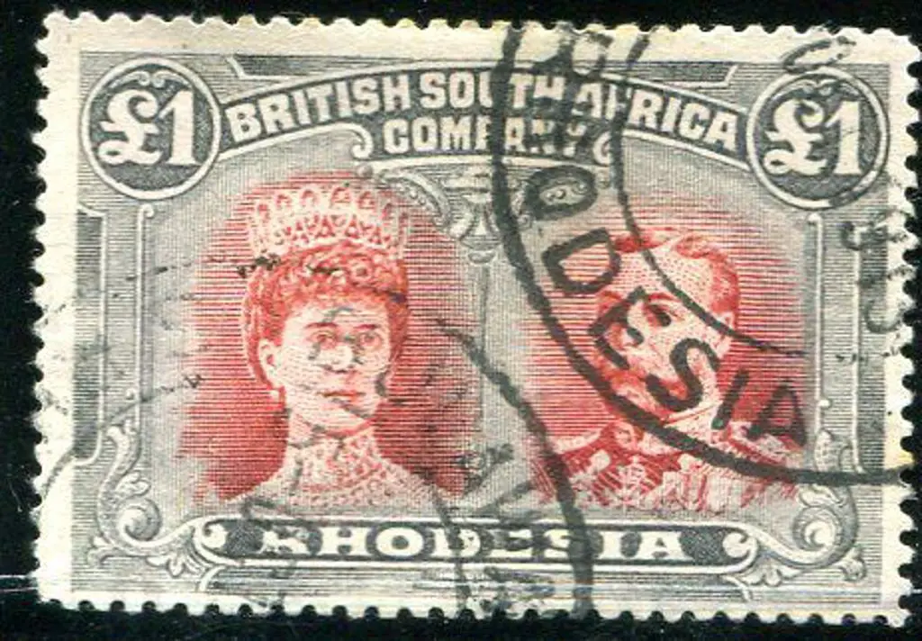 Rhodesia 1910/13 £1 red & black, perf. 15 postally ... Image 1++