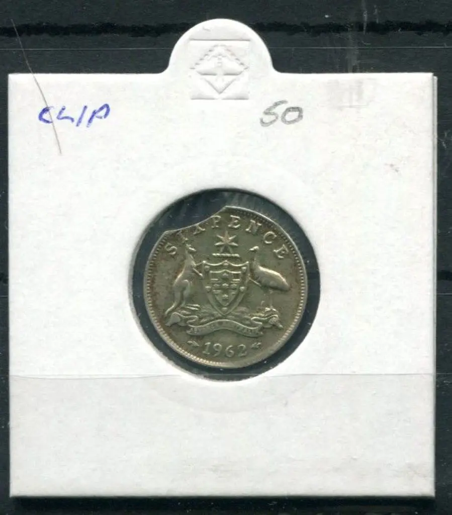 1962 Sixpence with "clipped edge". VF Image 1++