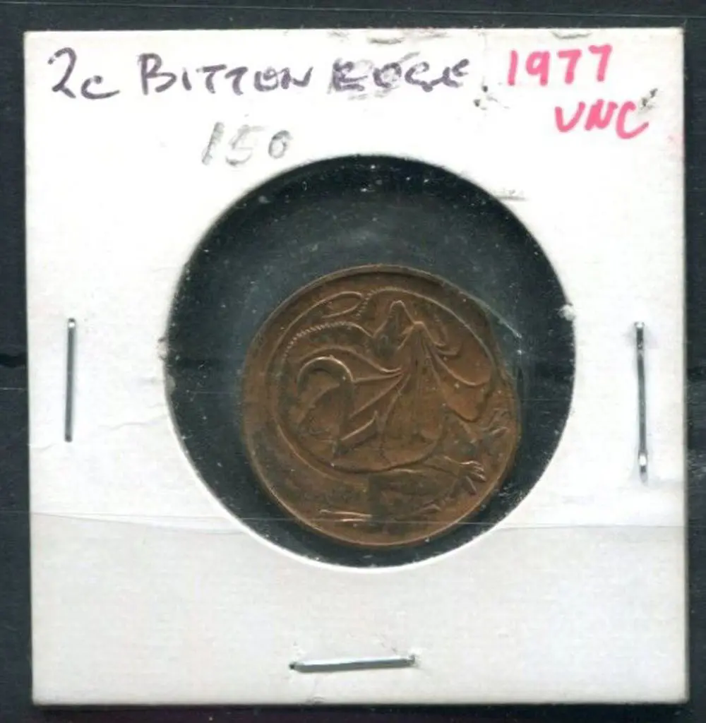 1977 2c Frillneck Lizard "bitten edge". Unc. Image 1++