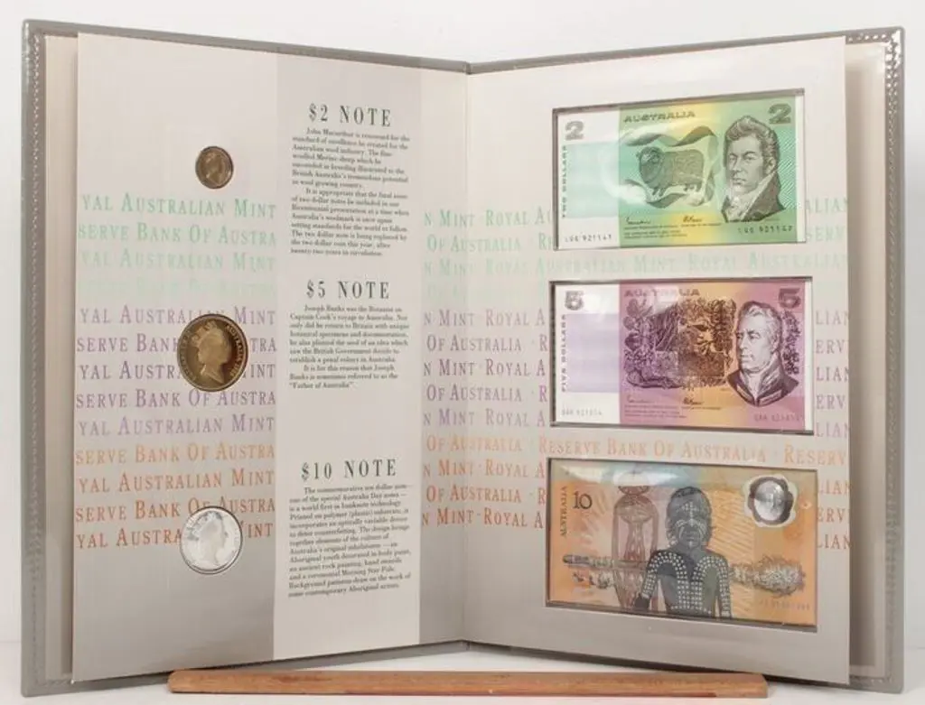 1988 Bicentennial Coin & Note RAM grey folder with ... Image 1++