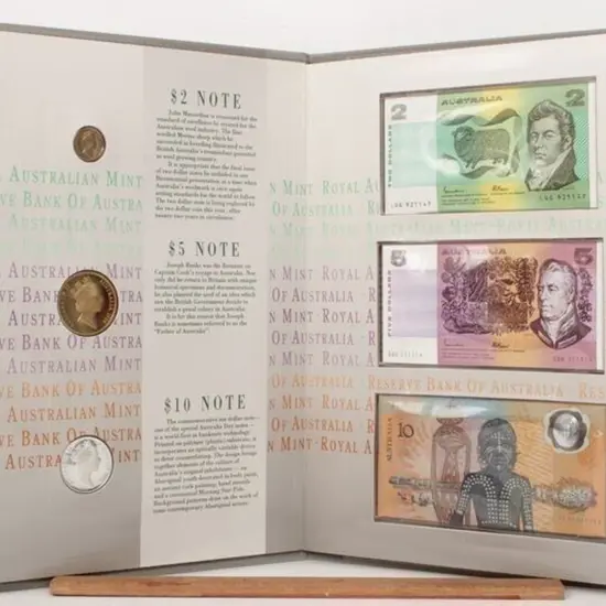1988 Bicentennial Coin & Note RAM grey folder with ...
