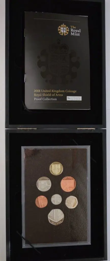United Kingdom 2008 Royal Shield of Arms 7 coin ... Image 1++