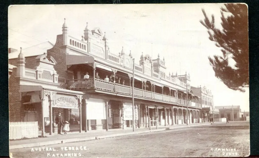"Austral Terrace, Katanning" J.G.M White b&w photo ... Image 1++