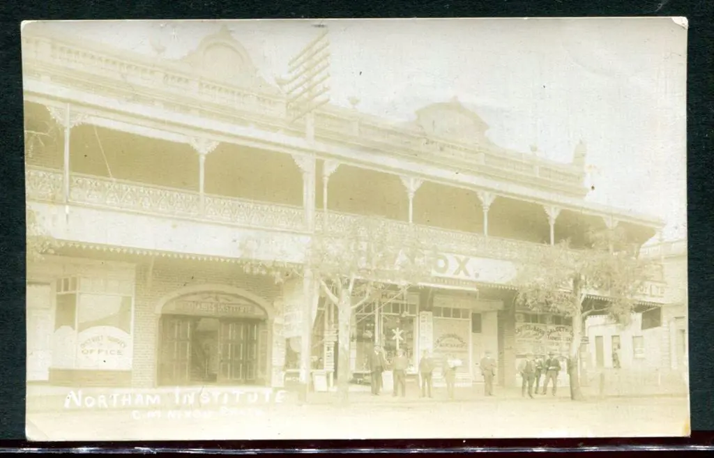 "Northam Institute CM Nixon Photo" slightly faded ... Image 1++