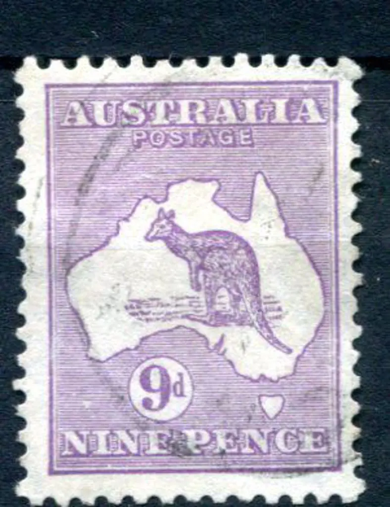 9d pale violet with "Break in shading over first ... Image 1++