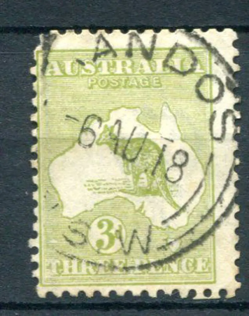 3d olive with "White flaw over "T" of "Three"" ... Image 1++