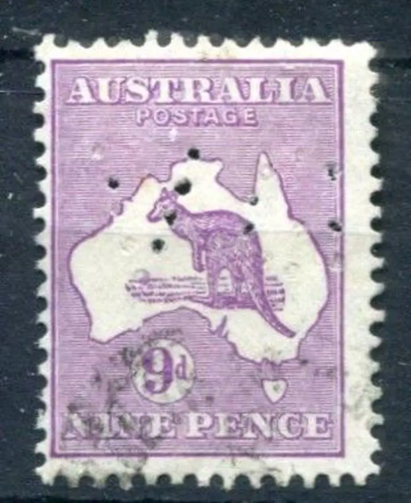 1931-47 CofA 9d violet with "shading breaks over ... Image 1++