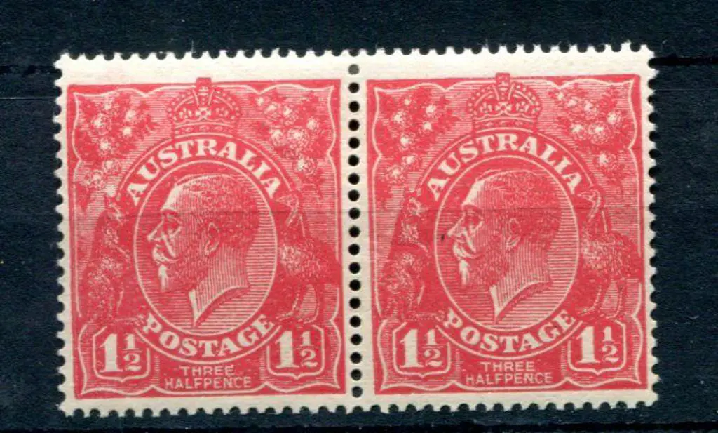 1924 No Wmk 1½d rose-red pair with left unit ... Image 1++