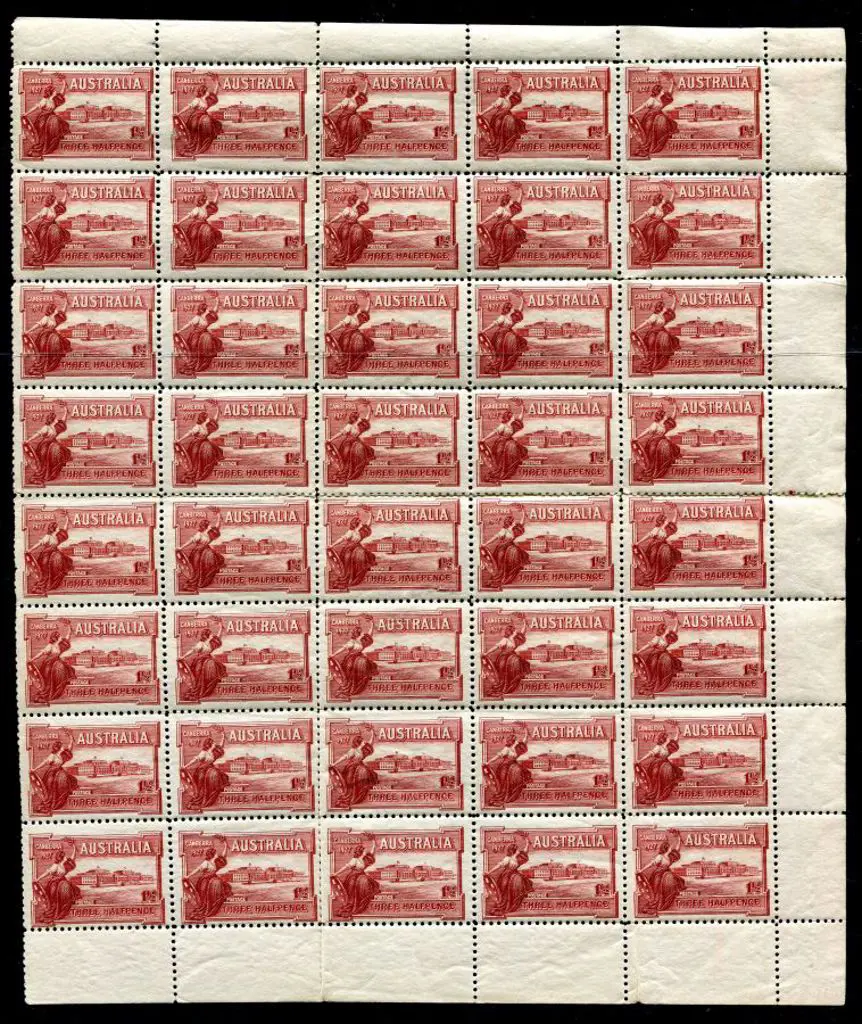 1927 1½d Canberra half sheet of 40 with selvedge ... Image 1++