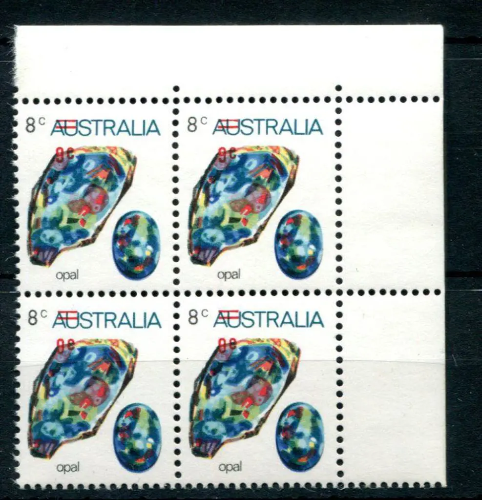 1974 9c on 8c Opal with "surcharge misplaced to ... Image 1++
