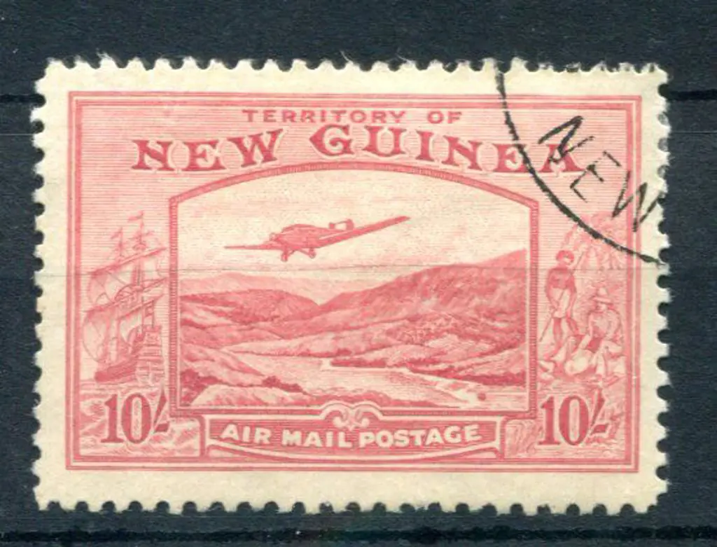 1939 10/- pink Bulolo Goldfields Airmail. Fine ... Image 1++