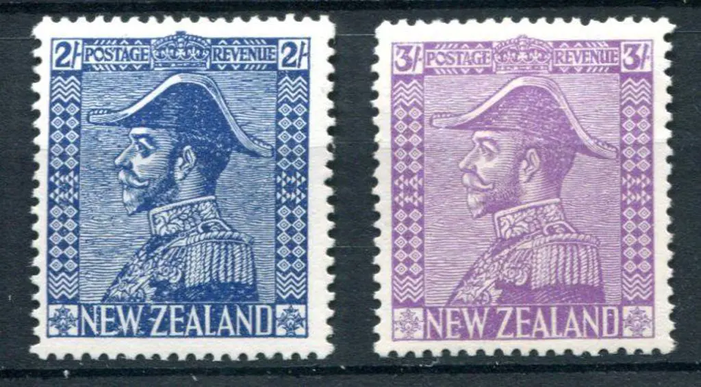 New Zealand 1927 2/- deep blue & 3/- mauve ... Image 1++