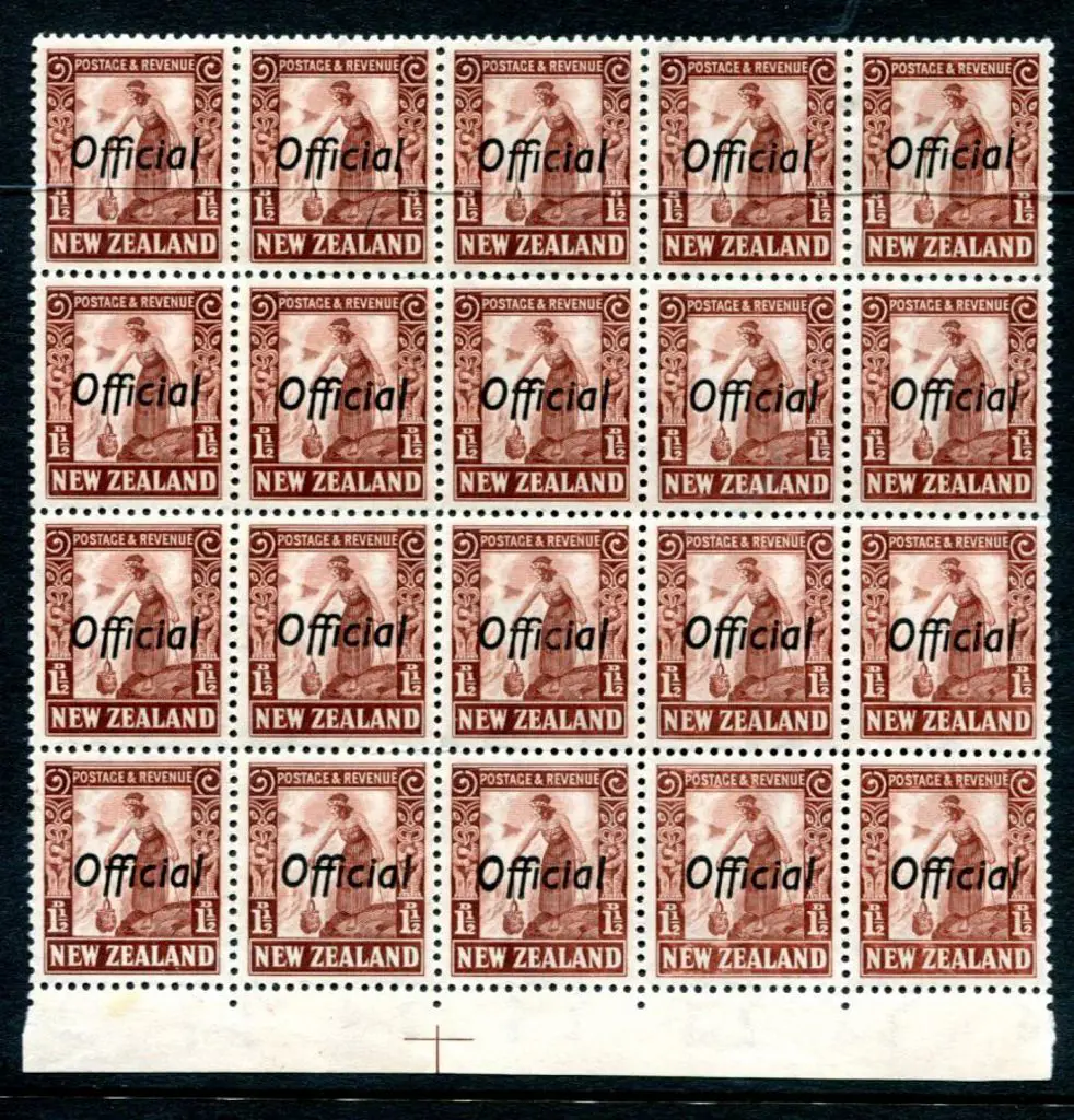 New Zealand 1936/61 1½d red-brown pictorial, perf. ... Image 1++