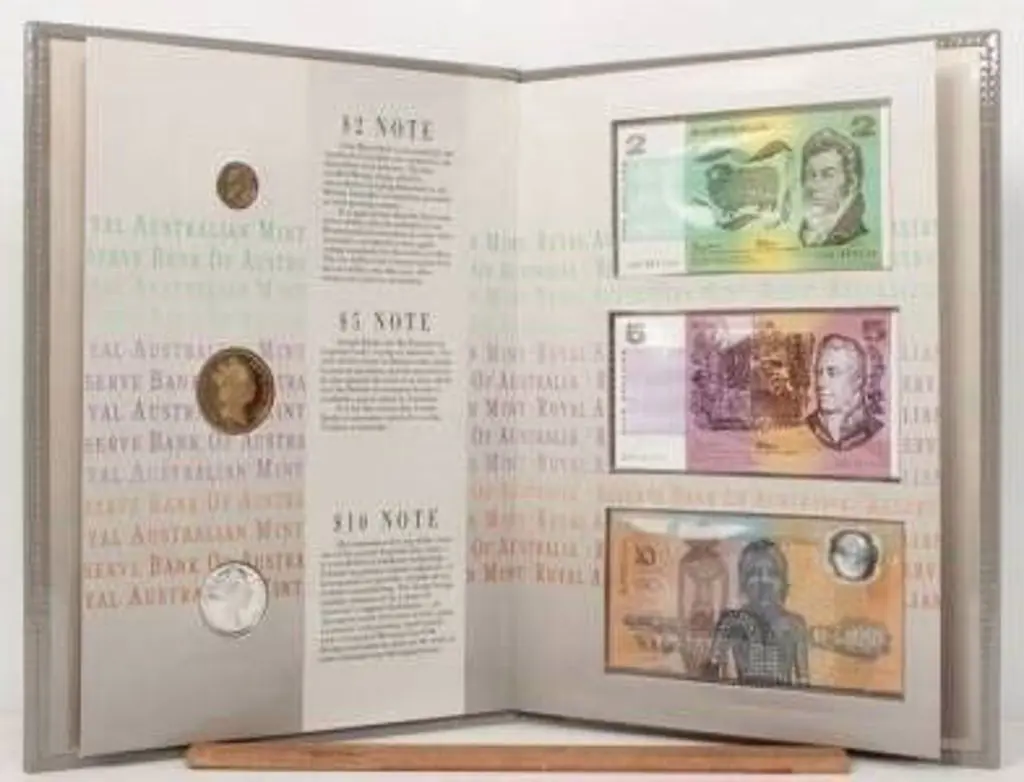 1988 Bicentennial Coin & Note RAM grey folder with ... Image 1++