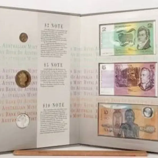 1988 Bicentennial Coin & Note RAM grey folder with ...