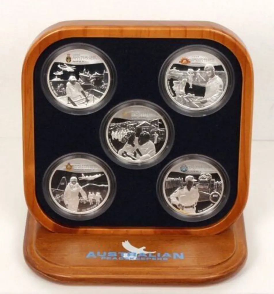 2005 $2 Australian Peacekeepers set of 5 x 2oz ... Image 1++