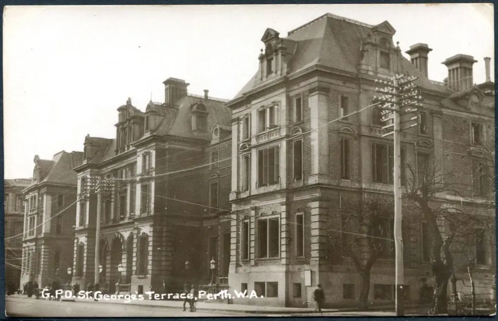"G.P.O. St. George's Terrace, Perth W.A." b&w ... Image 1++