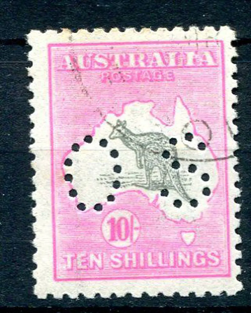 1915/28 10/- grey & aniline-pink with "broken ... Image 1++