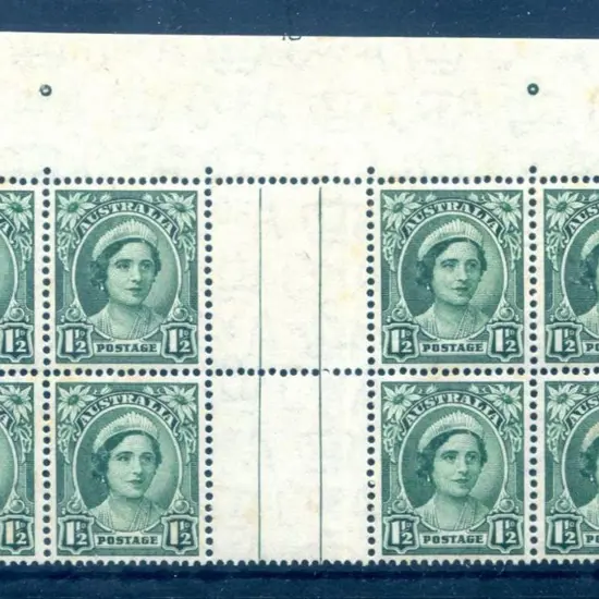 1942 1½d green QM with wmk in top gutter block of ...