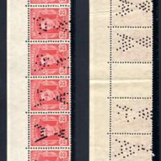 1942 2½d scarlet KGVI complete inter-panneau strip ...