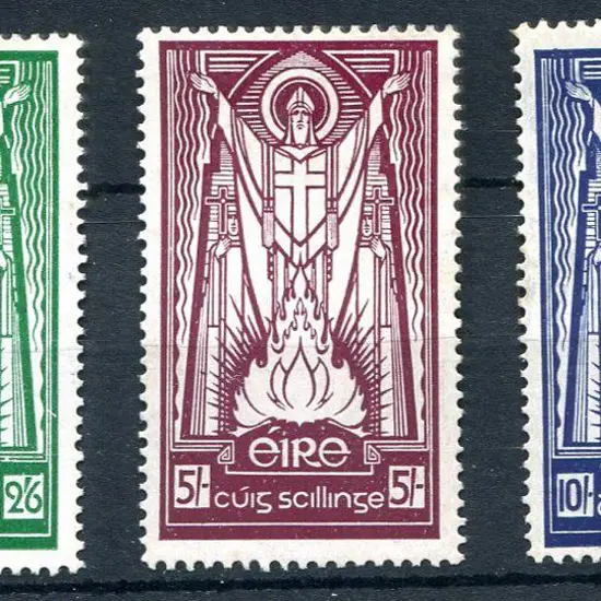 Ireland 1937 2/6d to 10/- St Patrick "Se" wmk set ...