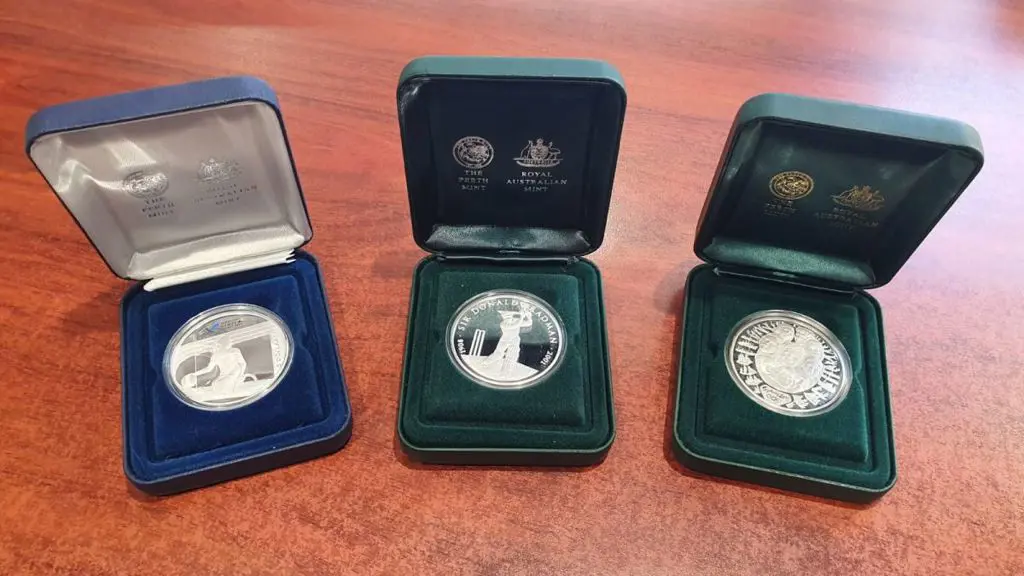 2000 $5 Sydney Olympics Paralympic, 2000 $5 "A Sea ... Image 1++