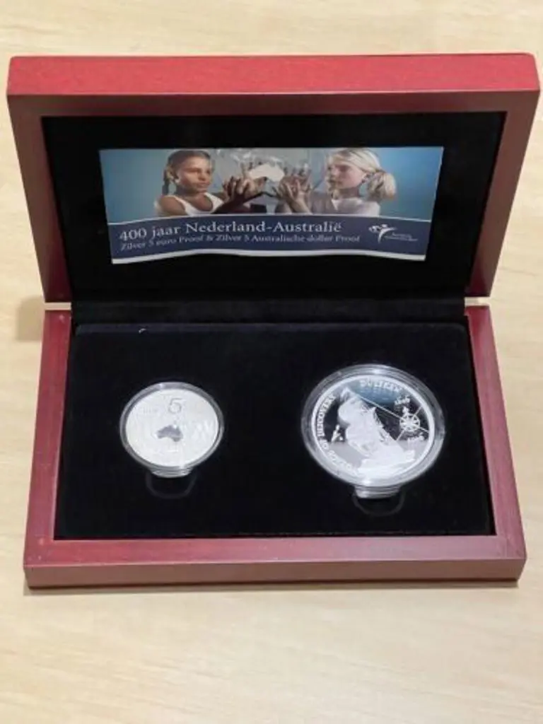 2006 $5 Duyfken 1oz silver proof in joint pres ... Image 1++
