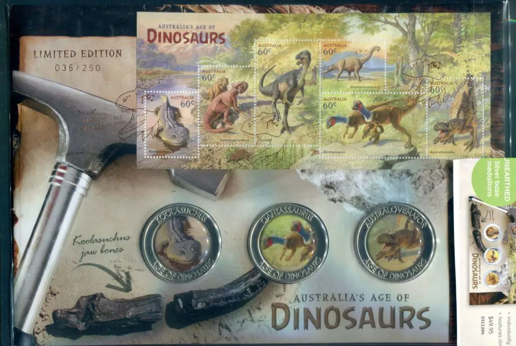 2013 (1st Nov) "Age of Dinosaurs" 3 medallion ... Image 1++