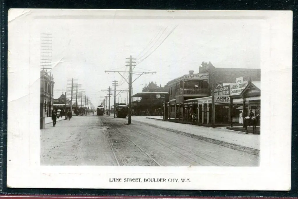 "Line Street, Boulder City, WA" b&w from the "Real ... Image 1++