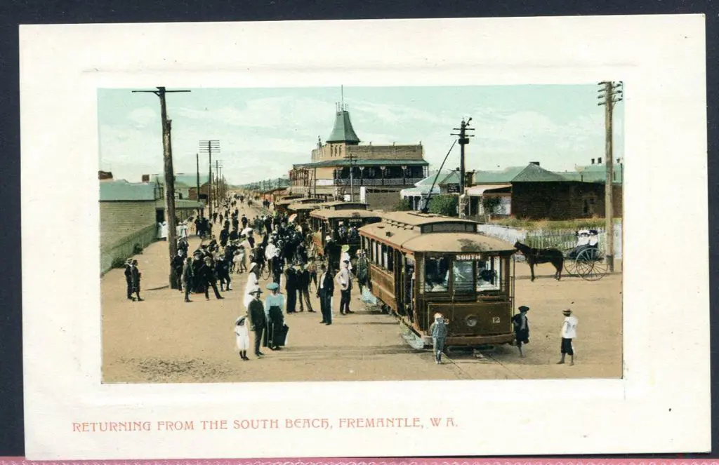 "Returning From The South Beach, Fremantle, WA" ... Image 1++