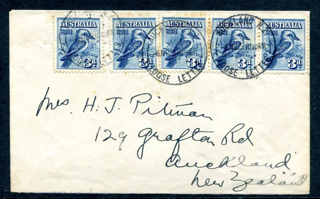 1928 (6th Nov) 3d kookaburra strip of 3 & 2 ... Image 1++