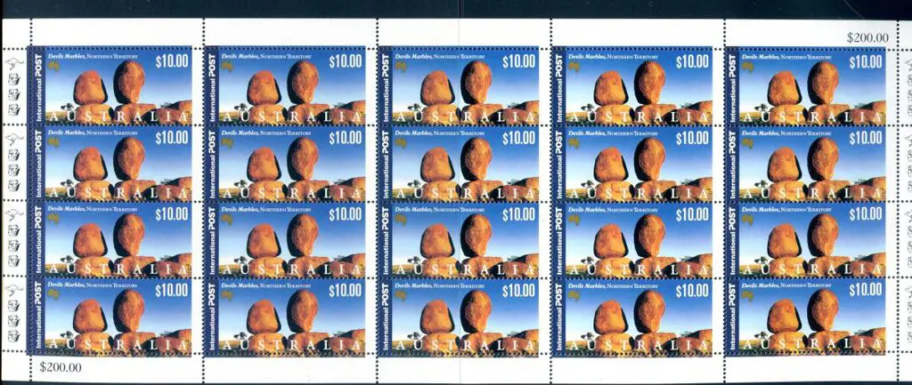 2000 $10 "Devil's Marbles" International Post ... Image 1++