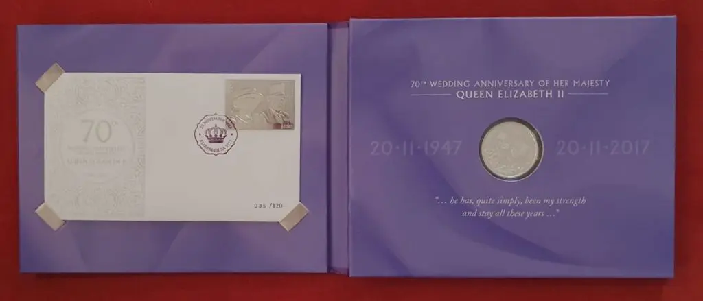 2017 (20th Nov) QEII 70th Wedding Anniv folder ... Image 1++