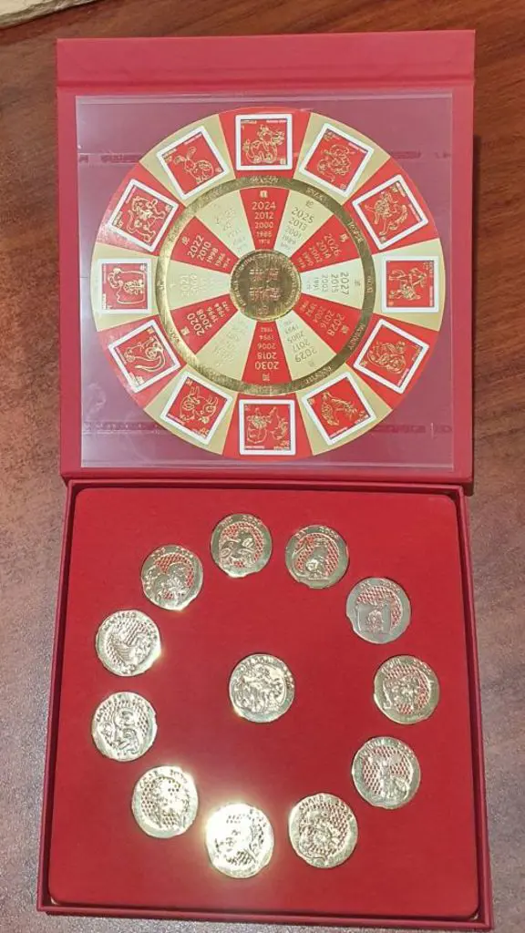2014 Chinese Lunar New Year circular M/S in pres ... Image 1++