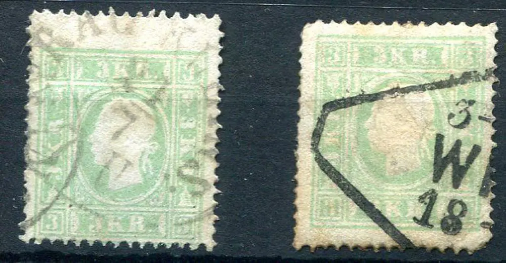 Austria 1858 3kr light green x 2, first centred ... Image 1++