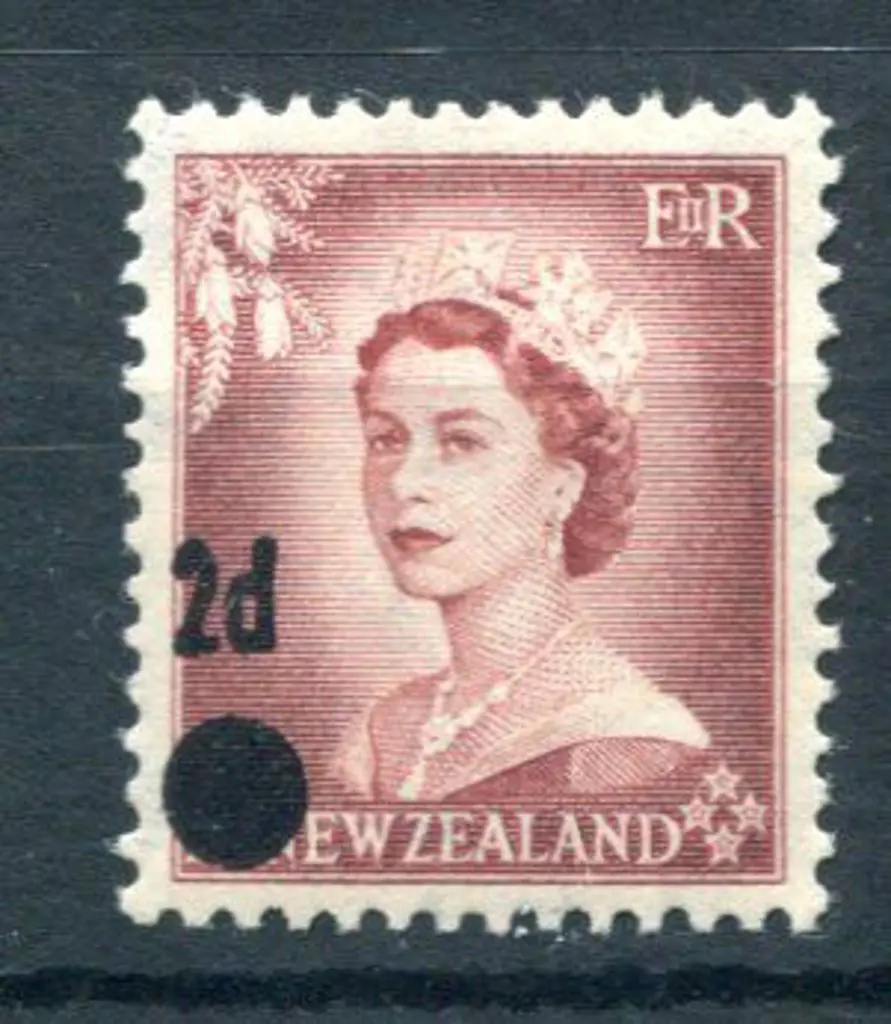 New Zealand 1958 2d on 1½d error of surcharge. ... Image 1++