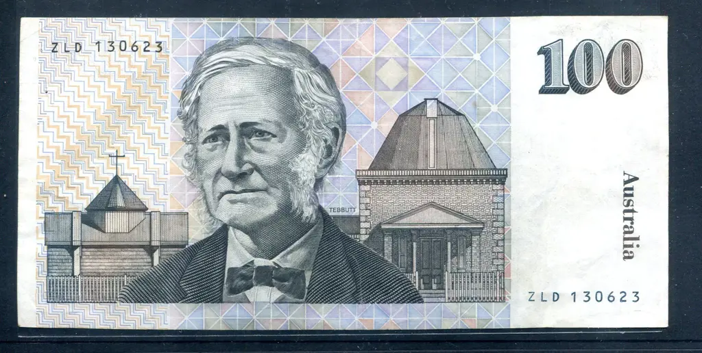 1992 $100 Fraser/Cole. Last paper prefix ZLD. VF. ... Image 1++
