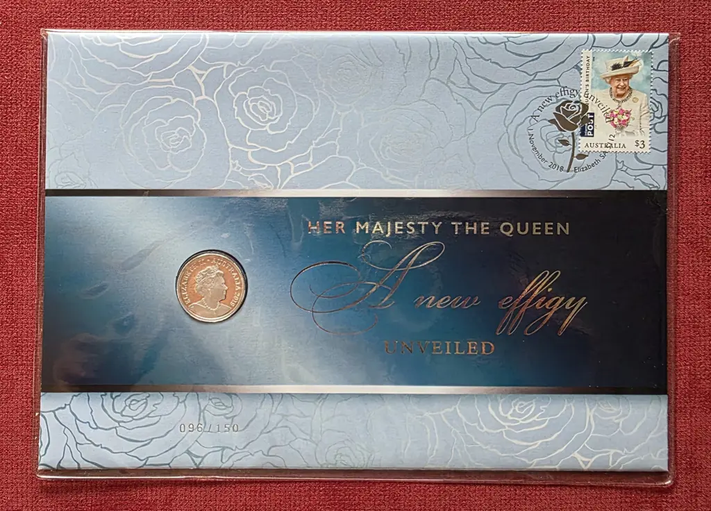 2018 (1st Nov) QEII "New Effigy Unveiled" as above ... Image 1++