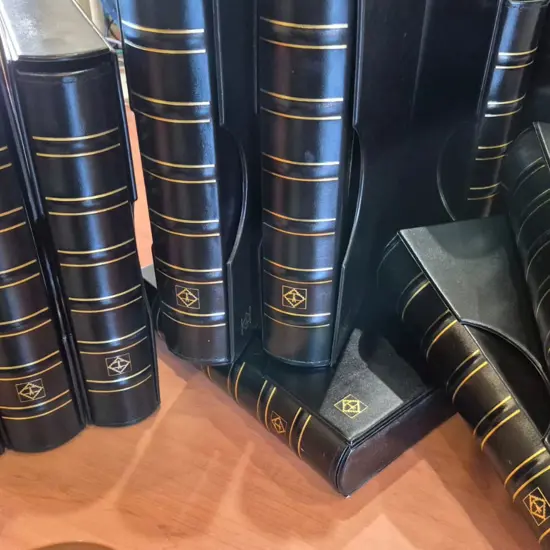 Lighthouse Grande Binders in black with slipcases ...