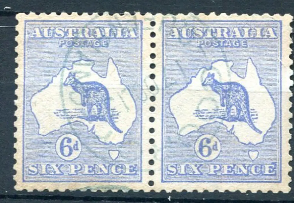 6d blue horiz pair with left unit containing the ... Image 1++