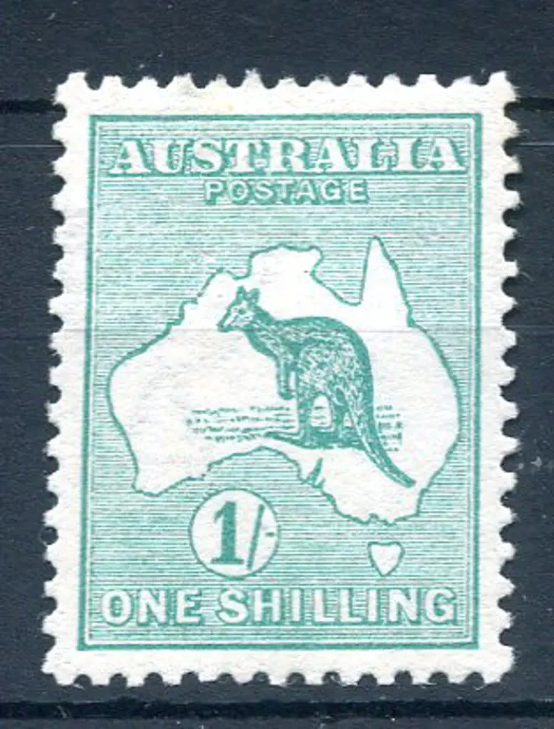 1/- deep green. Fine MLH with excellent centering ... Image 1++