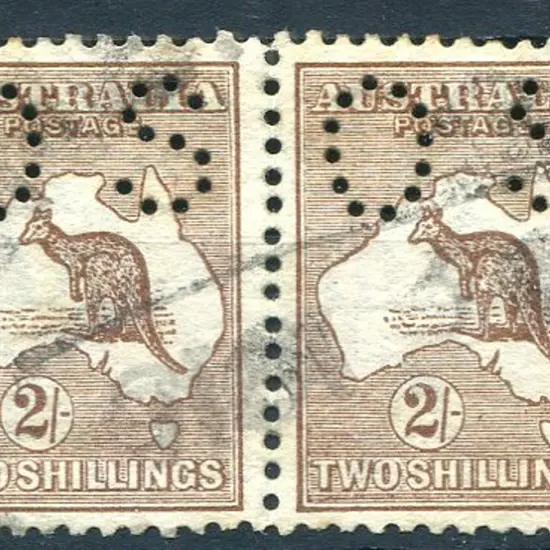 1913 2/- brown, 1st wmk horiz pair perfined small ...